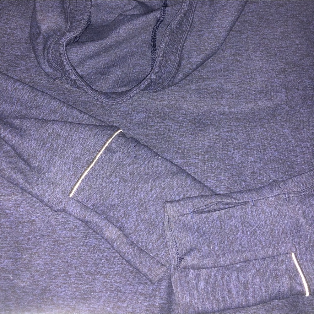 Light weight blue Lululemon pullover!